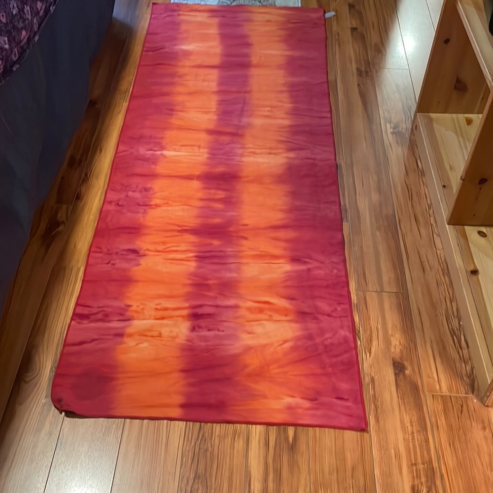 Equa by manduka non-slip yoga mat towel